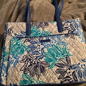 Vera Bradley laptop bag